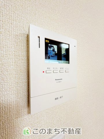 小山市雨ケ谷新田再生住宅の設備|ＴＶモニター付きインターホンで防犯面もしっかり安心♪
