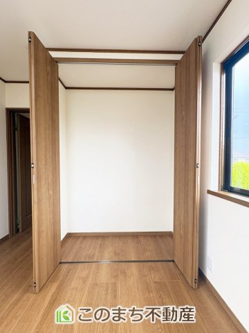 小山市雨ケ谷新田再生住宅の収納|各居室に収納付で住みやすさにこだわっています♪
