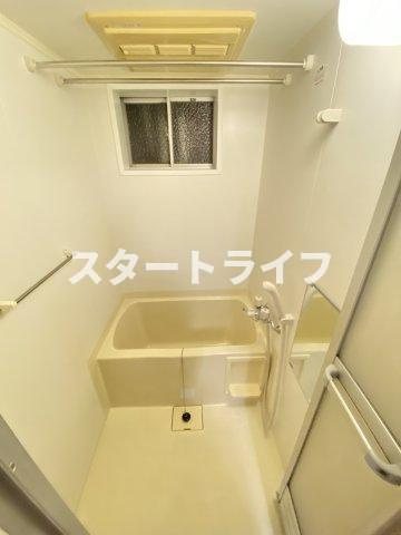 大阪市東淀川区西淡路２丁目の賃貸マンションの浴室