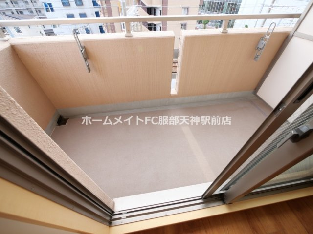CASSIA豊中三国のバルコニー