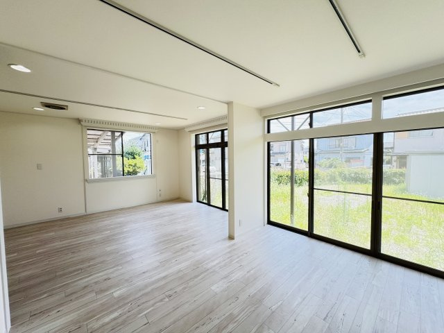 高崎市江木町　中古住宅の居間・リビング|高崎市江木町　中古住宅