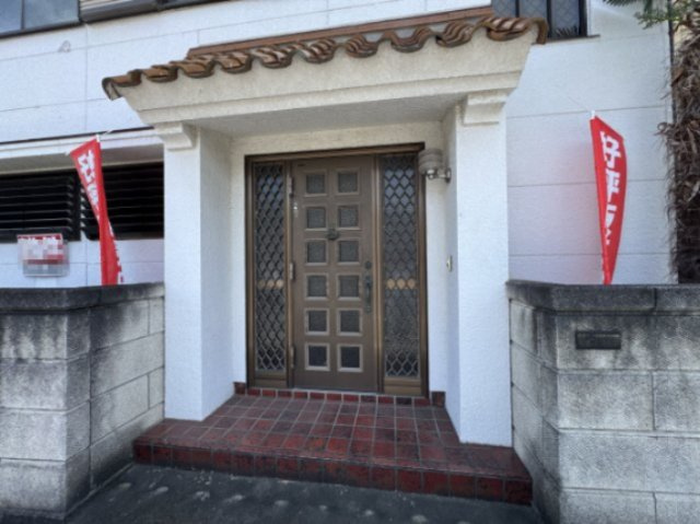 高崎市江木町　中古住宅の玄関|玄関です。