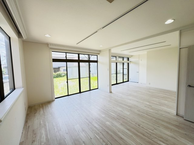 高崎市江木町　中古住宅の居間・リビング|高崎市江木町　中古住宅
