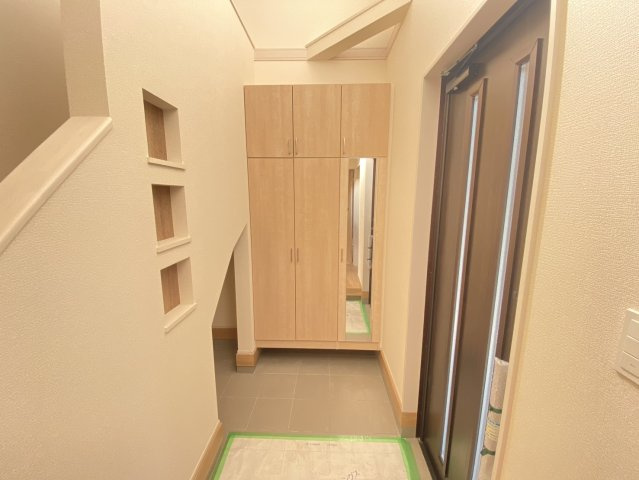 【ブルーミングガーデン】宇都宮市東原町 全2棟の間取り|〇1号棟〇
3（4）LDK+ランドリールーム+カースペース3台