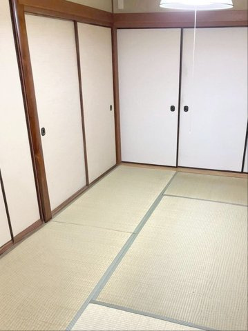 那珂川市恵子5丁目 中古戸建の和室|客間や家族のくつろぎスペースなど、多目的に利用できます！