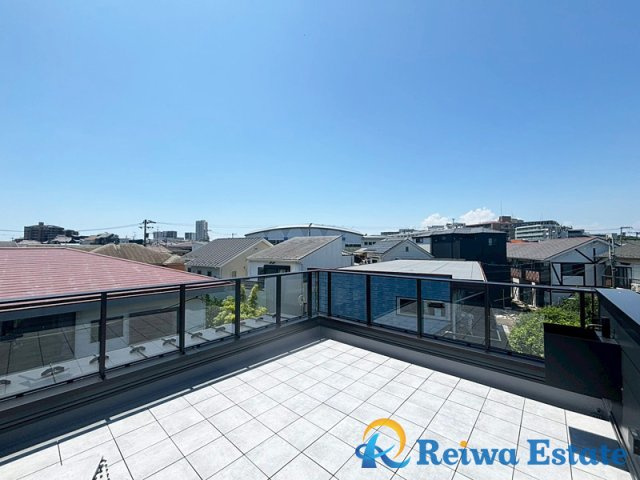 新築戸建　藤沢市辻堂新町2丁目のバルコニー