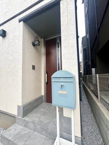 【玄関】 | 茅ヶ崎市中海岸3丁目中古戸建