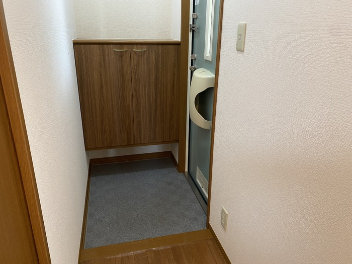 サンクレスト陽明　Ａの玄関