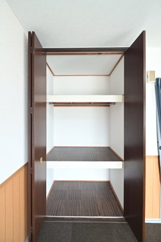 【収納】 | ホワイトコーポ | クローゼット