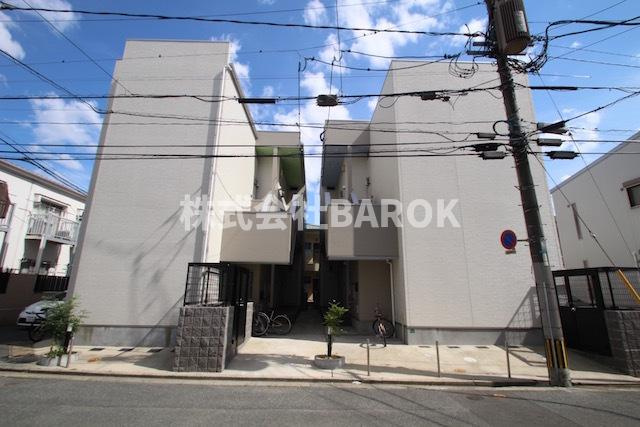 福岡市東区原田１丁目のアパートの外観