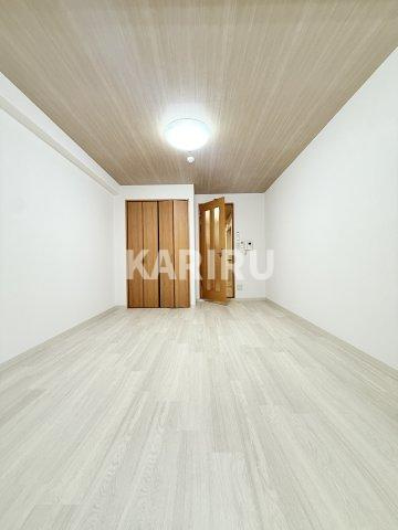アーデン和泉町の居間・リビング