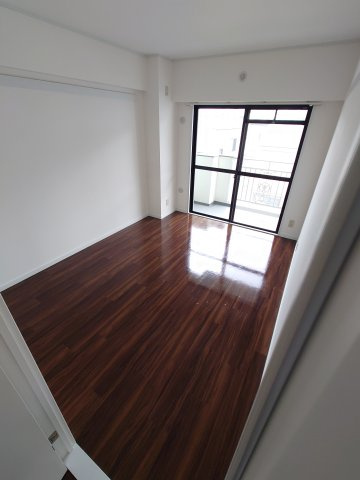 ロアール弐番館の内装