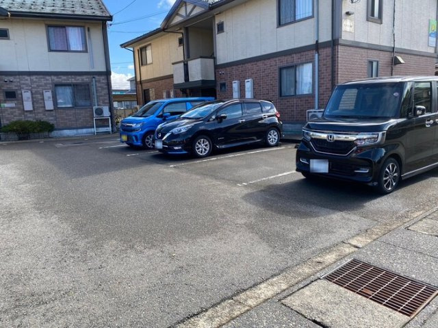 サンクレスト陽明　Ｂの駐車場