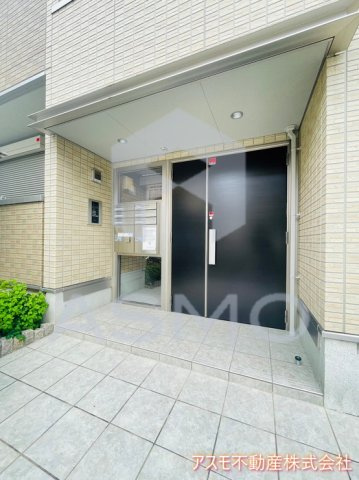 【エントランス】 | ラ・グラ・フォンティーヌⅡ
