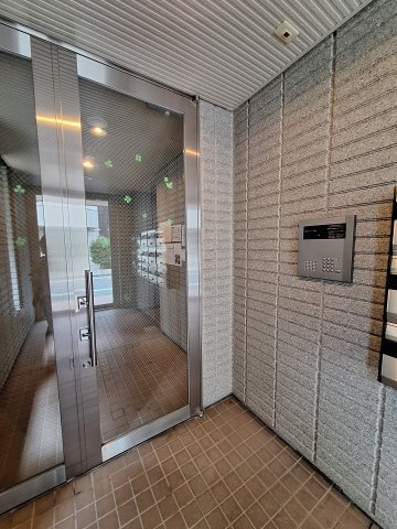 メゾンリブエールのロビー