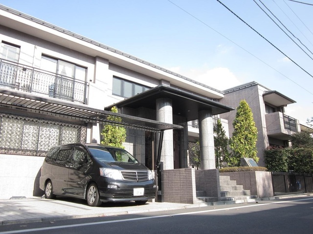 パレステージ成城 の外観