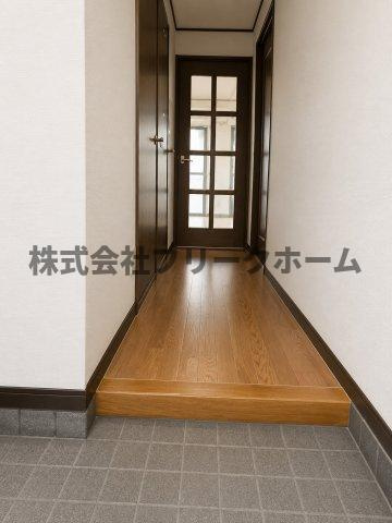 エクリーンミタカⅠの玄関
