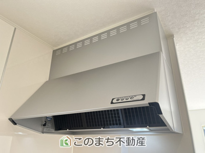 【キッチン】 | CRADLEGARDEN古河市中田第7　 | お料理の匂いもスッキリ♪シンプルデザインで掃除も簡単‼
