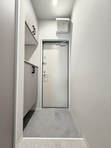 CASA立花の玄関
