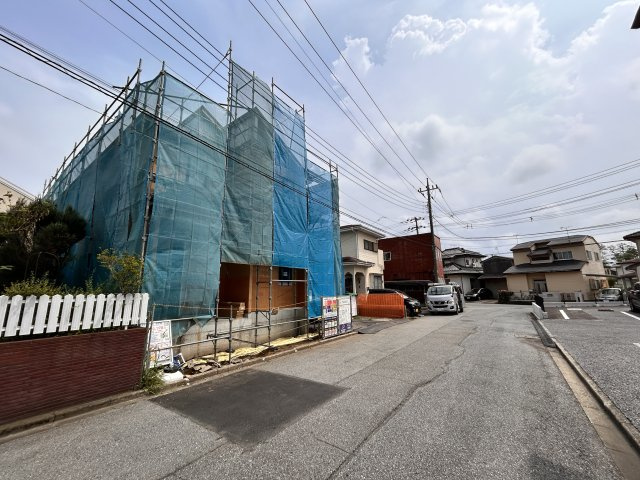 【ブルーミングガーデン】宇都宮市石井町 全1棟の前面道路含む現地写真|〇1号棟〇
未完成物件ですが、お近くの同社施工完成物件をご内覧いただくことも可能です☆
お気軽にお問い合わせください♪
※2026年7月撮影