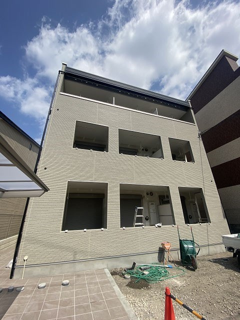 リブリ oak 出屋敷の外観