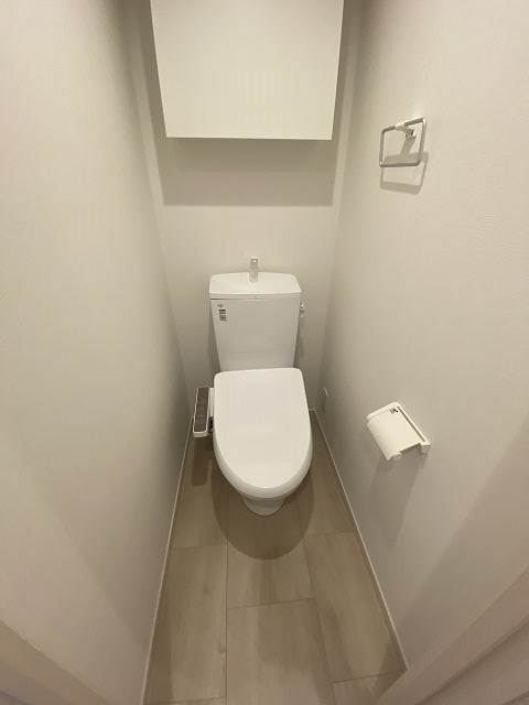 リブリ oak 出屋敷のトイレ