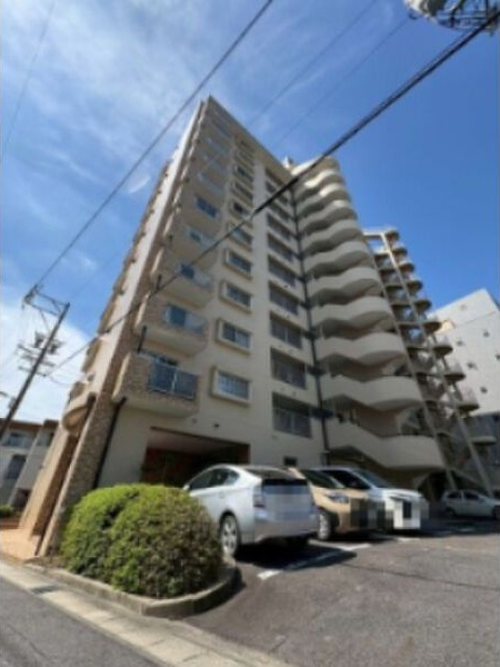 名鉄鈴彦小坂本町ハイツの外観
