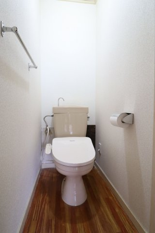 エバーライフ通町【キャッシュバック】のトイレ