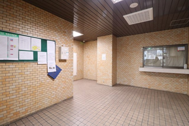 エバーライフ通町【キャッシュバック】のエントランス|建物の内部です