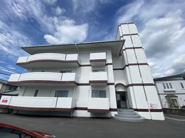 メゾン芳村の外観