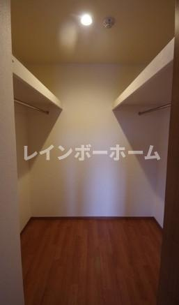 ふじみ野市うれし野２丁目の賃貸マンションの収納