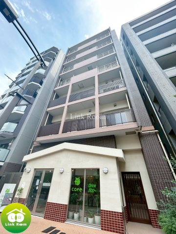 T.F flatの外観