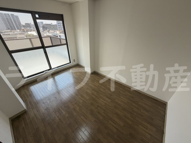 ウエンズ緑橋の内装