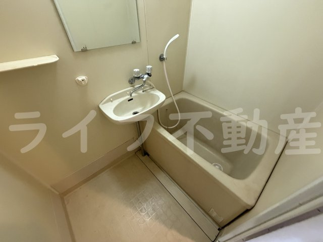 ウエンズ緑橋の浴室