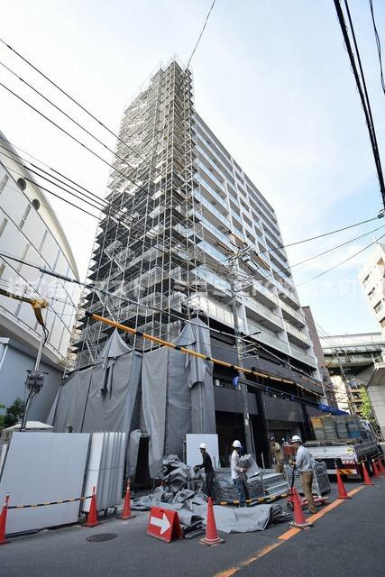 エスリード大阪城アクシスの外観