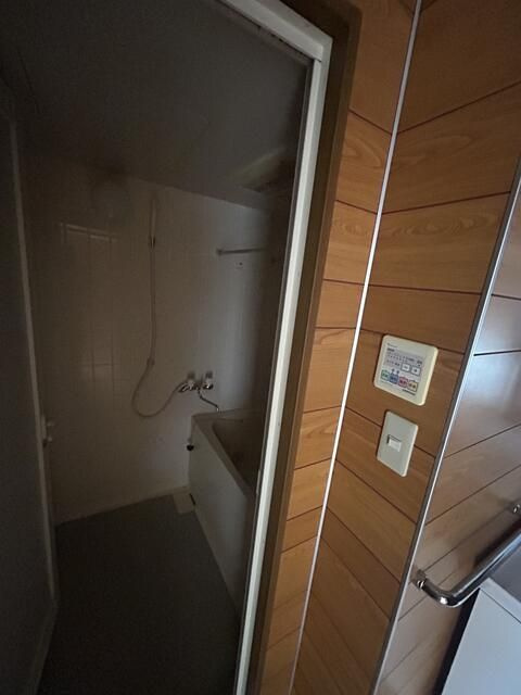 リンデンハイム赤塚の浴室