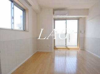 【居間・リビング】 | ＣＡＳＡグリーチネ | 洋室のお部屋です。