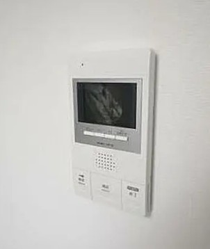 【セキュリティ】 | サニーコート竜泉 | モニター付きインターフォンです。