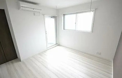 【居間・リビング】 | サニーコート竜泉 | 洋室のお部屋です。