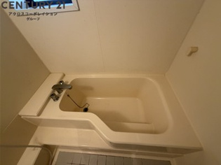 ウォシュレット付きのトイレです♪