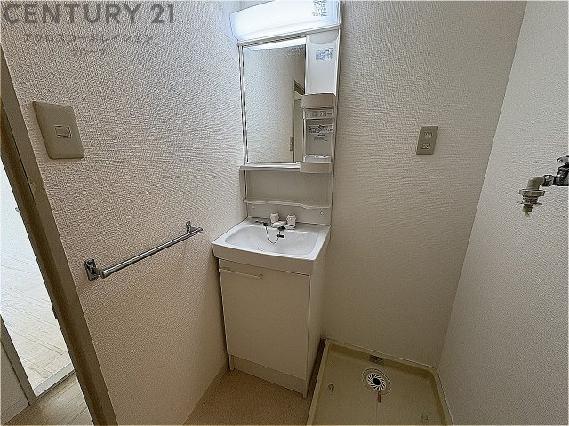独立洗面化粧台付きでおすすめです！