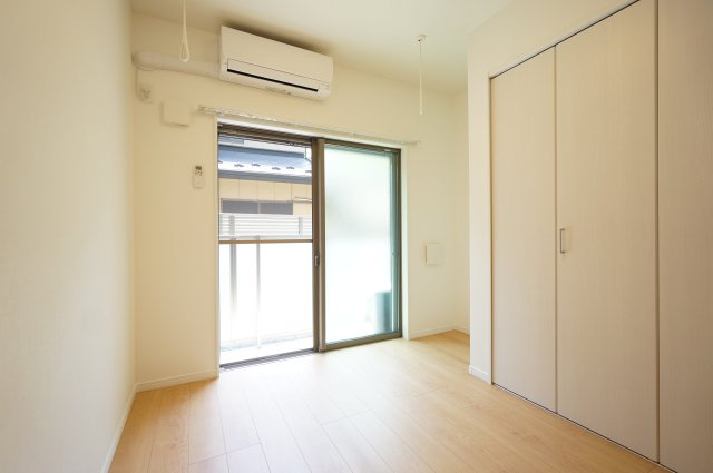 クアトロ本千葉の洋室|詳細、ご不明点等、お気軽にご連絡ください！
