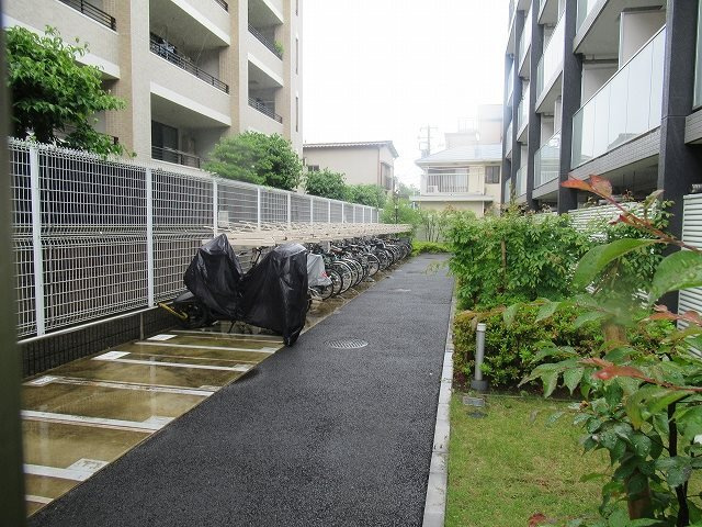 AZEST亀戸Ⅱのその他共用部分|バイク置き場