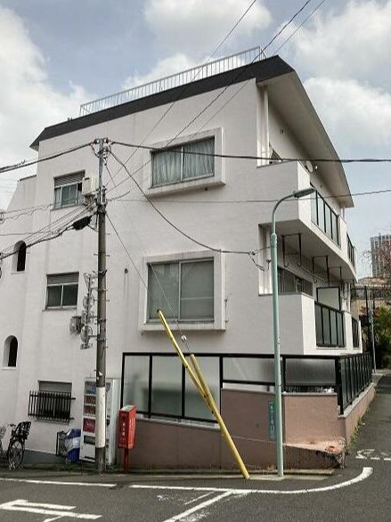 東山マンションの外観