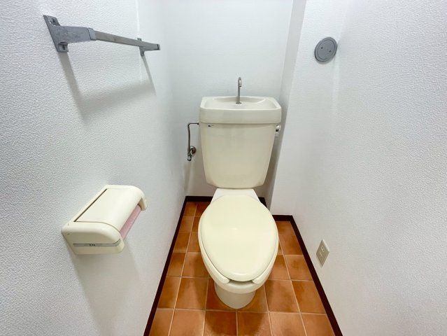 長瀬レーベンハイムのトイレ