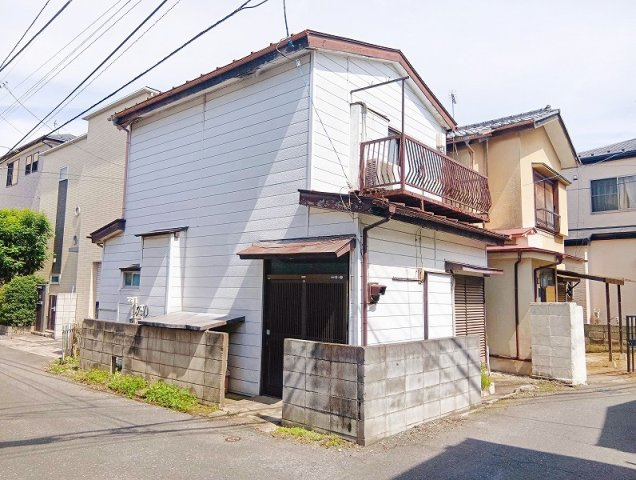 【外観】 | 富士見市上沢1丁目　中古一戸建住宅　(ふじみ野店) | 現地（2026年7月）撮影／駅徒歩10分×角地の好立地。理想の住まいづくりに適した物件です。