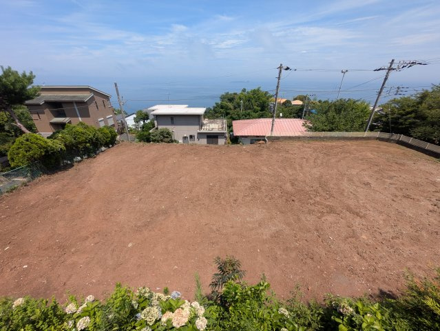 熱海市網代　網代から望む素敵な景色の庭