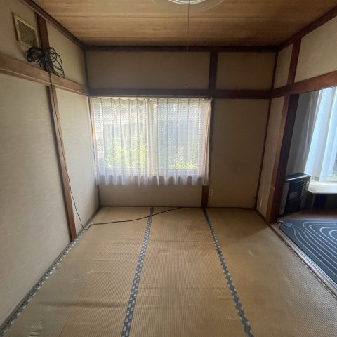 室蘭市東町5丁目28-10戸建の和室