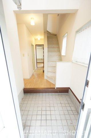 中古　千葉市若葉区加曽利町の玄関|＊当日ご案内可＊ご希望の物件まとめてご案内！弊社が掲載していない物件でもOK♪お気軽にご相談ください ♪お電話でのお問合わせがスムーズ♪