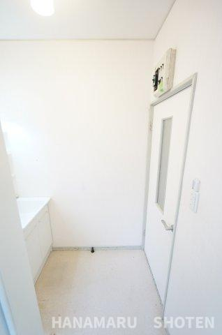 中古　千葉市若葉区加曽利町の脱衣所|＊当日ご案内可＊ご希望の物件まとめてご案内！弊社が掲載していない物件でもOK♪お気軽にご相談ください ♪お電話でのお問合わせがスムーズ♪